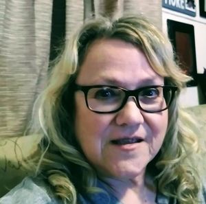 Meet your Posher, Pam